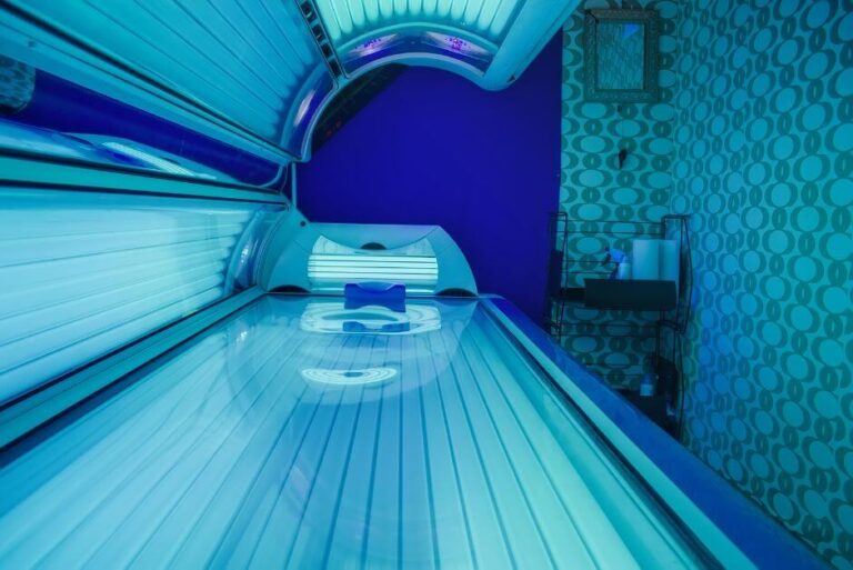 Does Anytime Fitness Have Tanning Beds? (Pros and Cons)