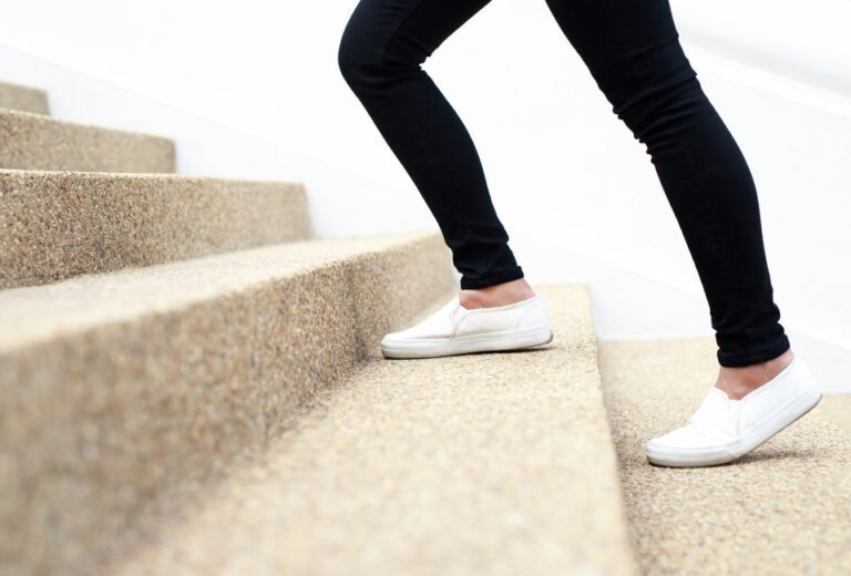 how many steps is 5 kms walking