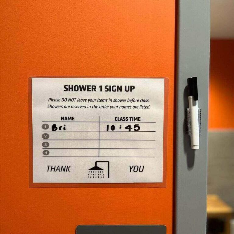 (7+ Pictures) Does Orangetheory Have Showers and Lockers?