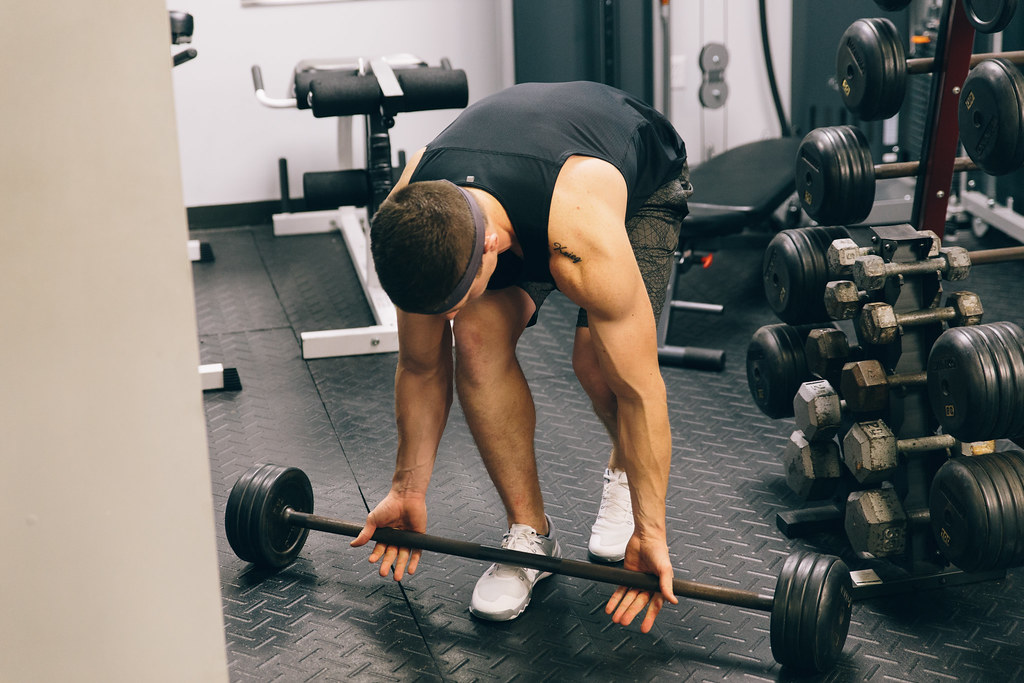 15 Best Upper Body Workouts Backed by Science & Approved by Trainers
