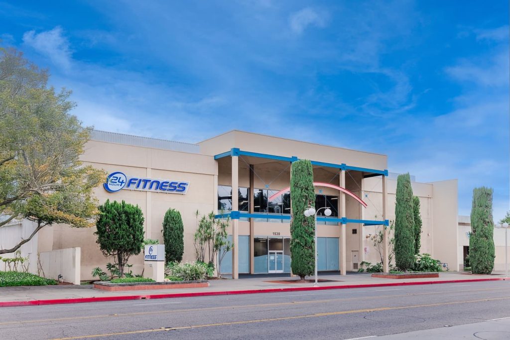24 Hour Fitness hours