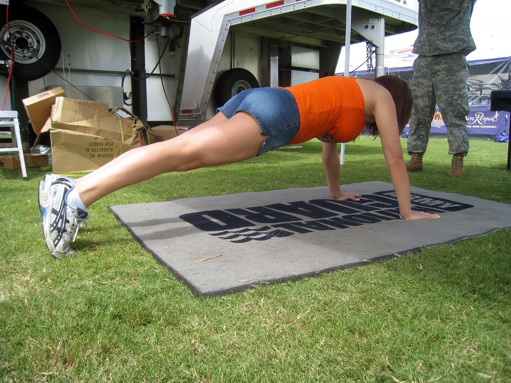 16 Best Circuit Training Workouts for Beginners (Science-Backed & Trainer-Approved)