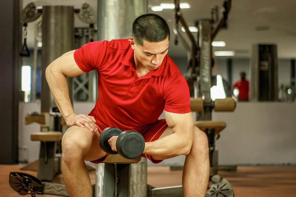 Why You’re Doing Concentration Curls Wrong (and How to Fix It)