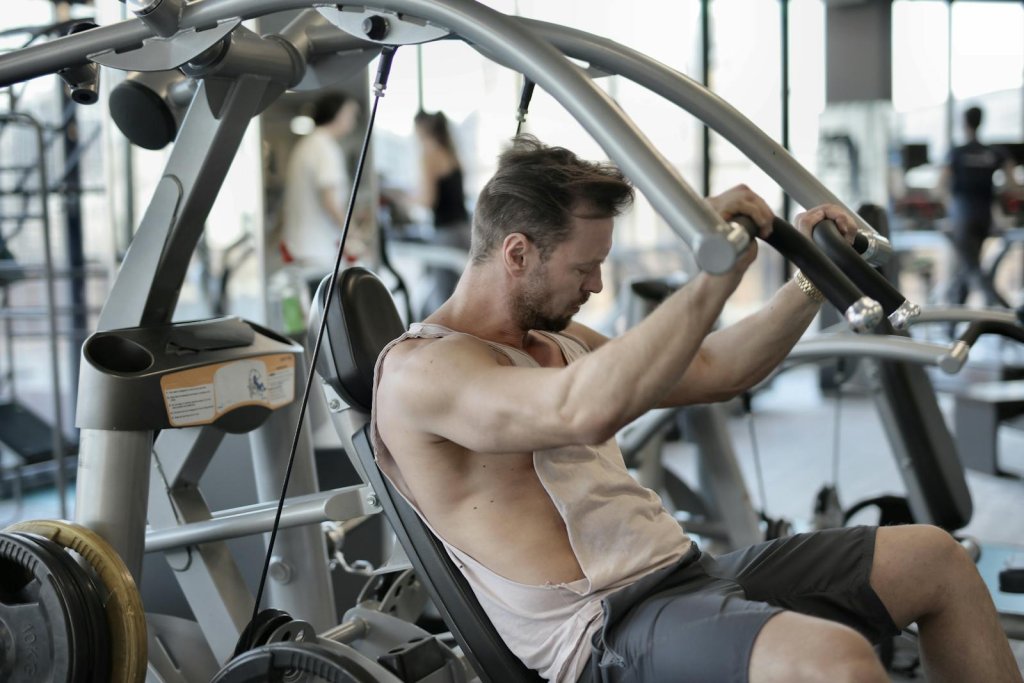Shoulder Press Machine: Fast Track to Bigger, Stronger Shoulders