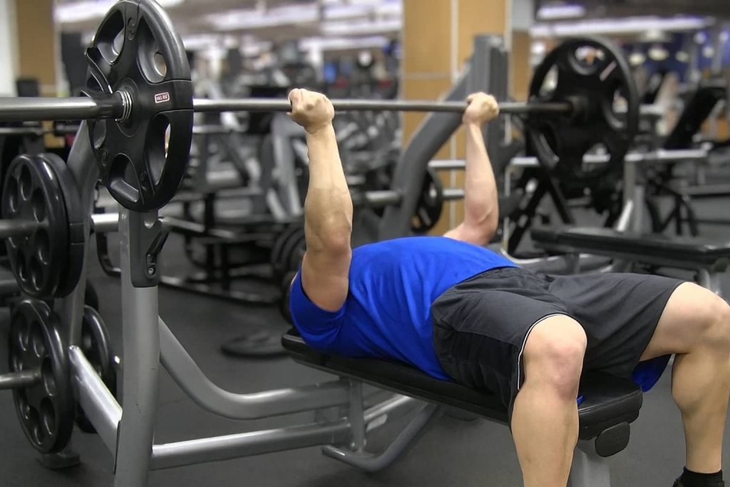 Reverse Grip Bench Press 30% More Upper Chest Activation