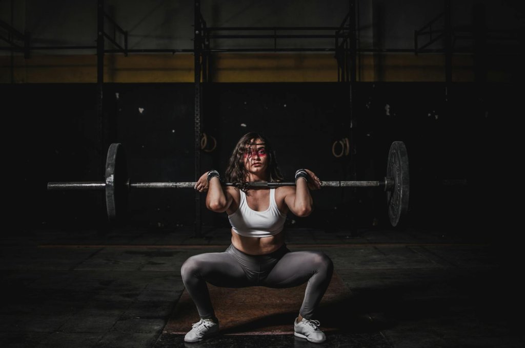 10 Best Goblet Squat Alternatives to Build Bigger, Stronger Legs