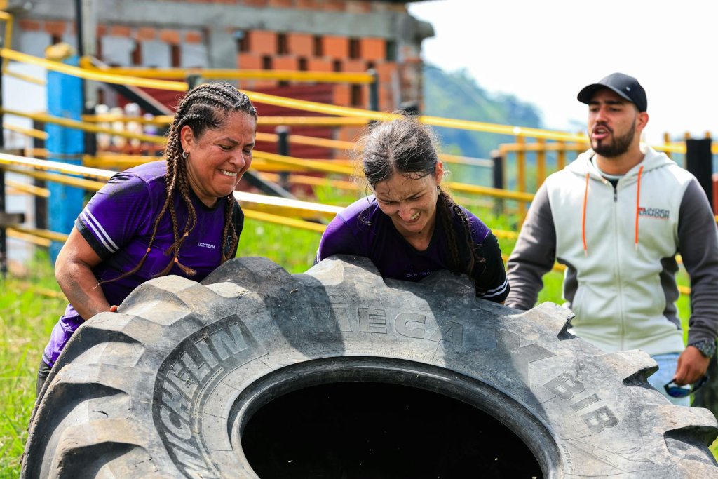 15 Best Spartan Workouts to Build Strength, Endurance & Grit