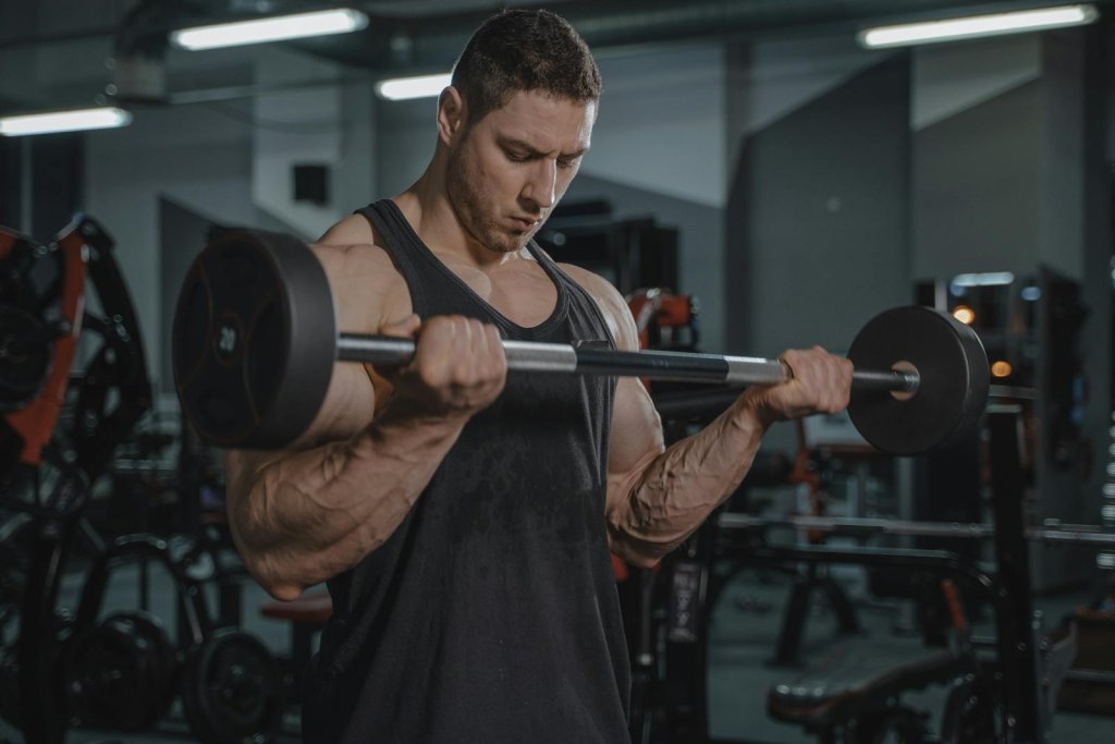 20 Best Arm Workouts for Men to Build Muscle and Power Fast