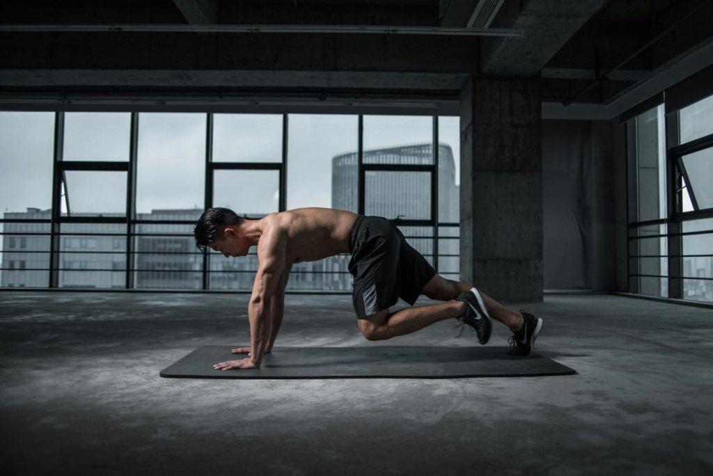 27 Best Core Exercises for Men to Build Strength and Power