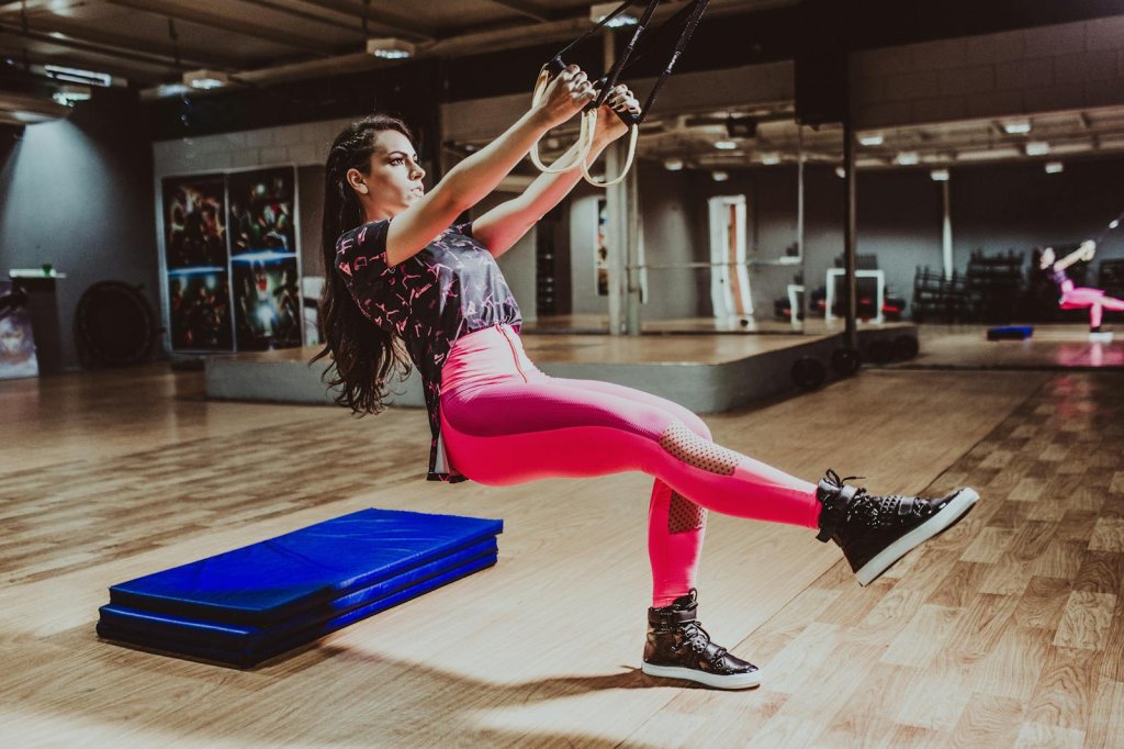 12 TRX Leg Exercises for Stronger Glutes, Quads & Hamstrings