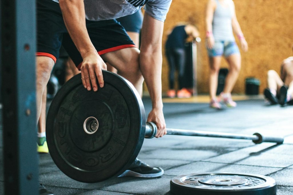 12 Best Landmine Exercises to Build Full-Body Strength & Power