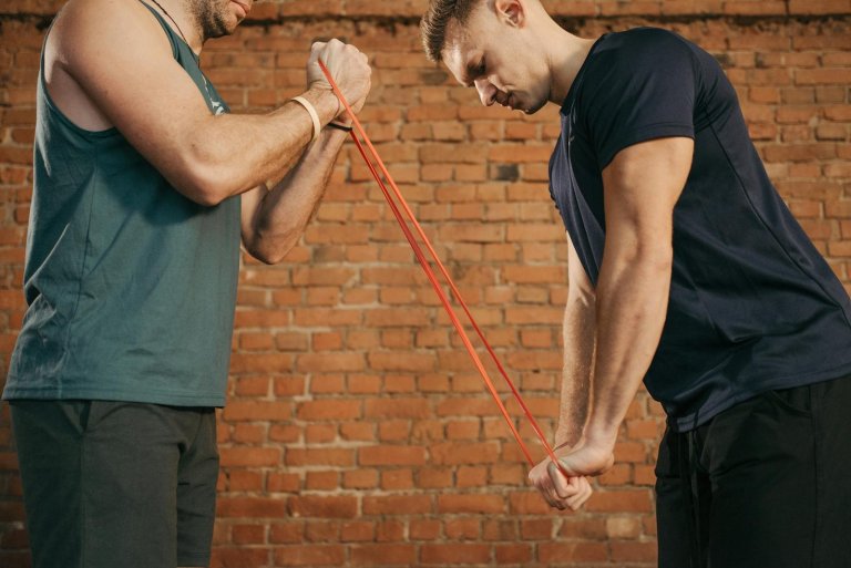 8 Best Lat Exercises at Home for a Wider Back