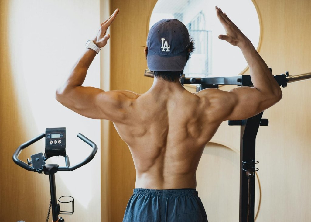 11 Best Middle Trap Exercises for Posture and Back Strength