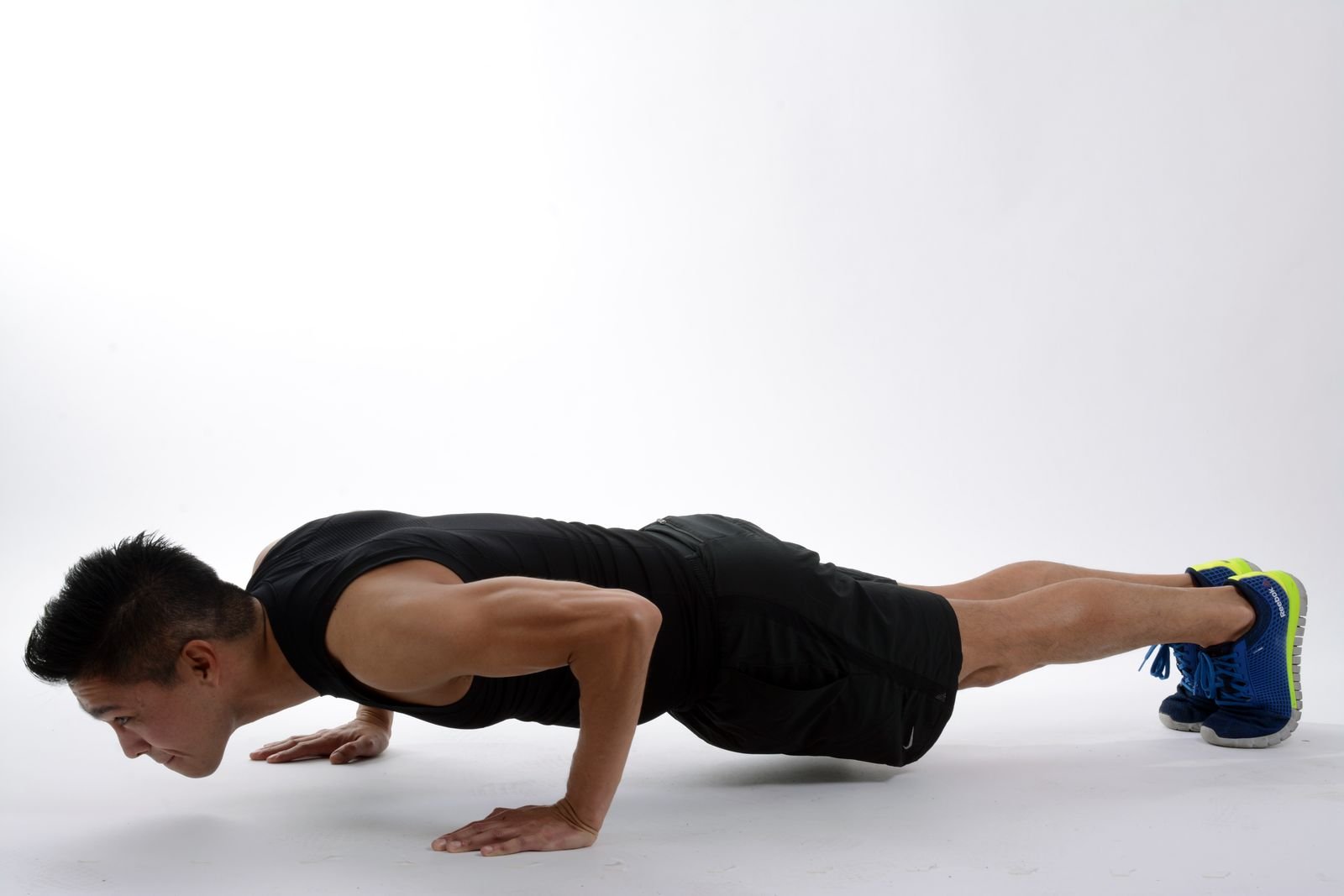 10 Best Posture Exercises for Men to Stand Taller & Stronger