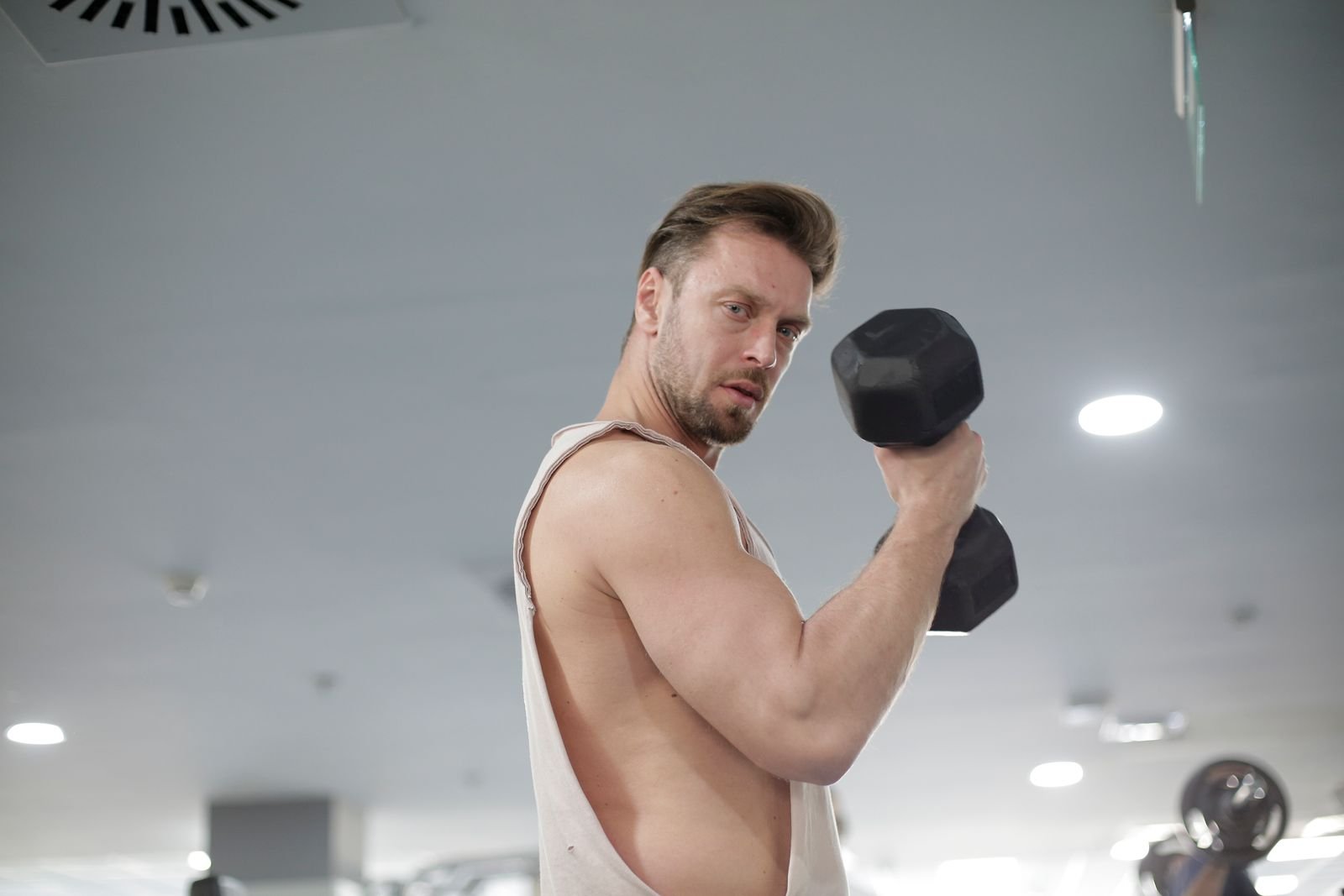 What Is a Superset? 5 Exercise Pairs to Try at the Gym